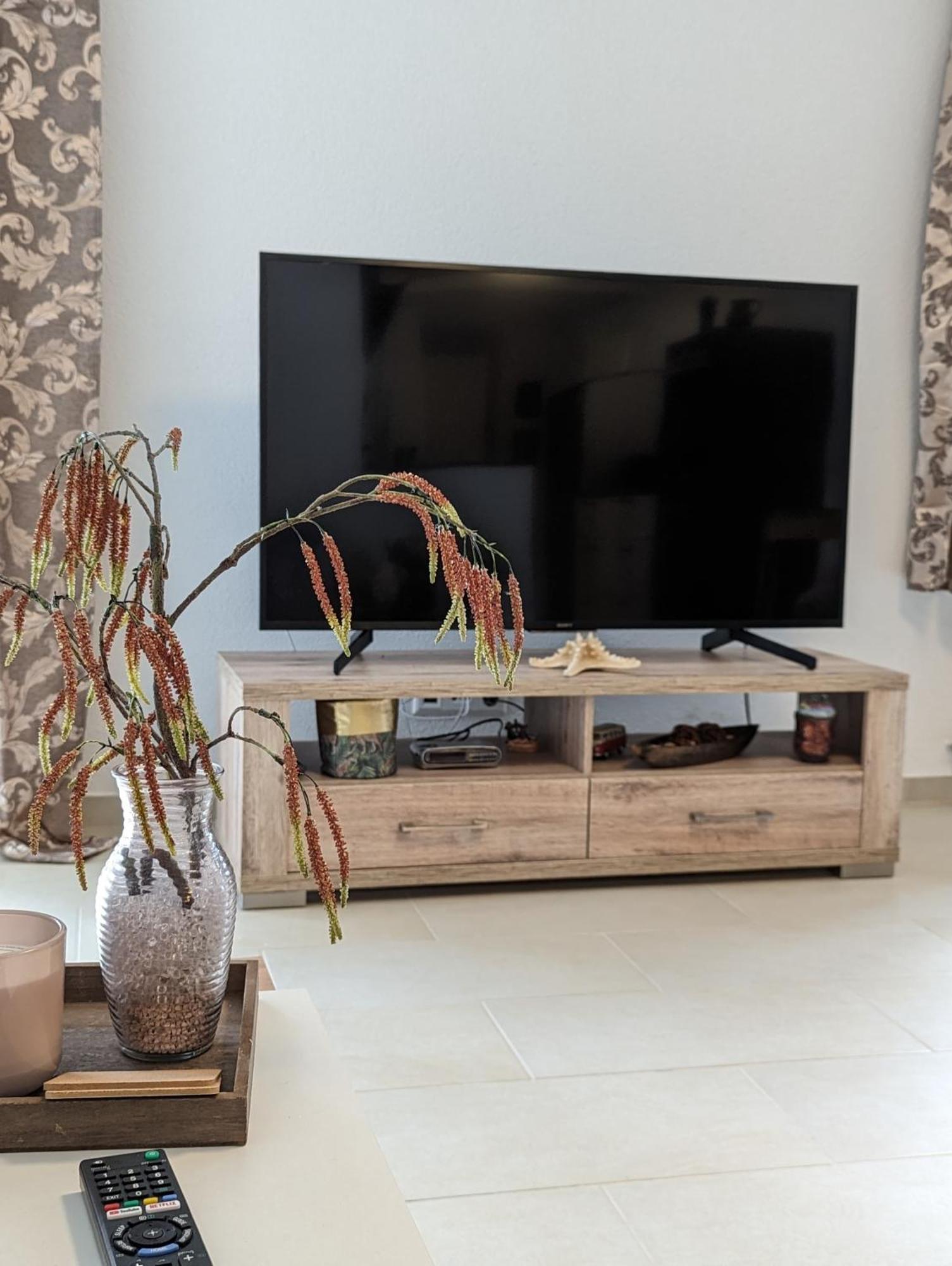 Bietigheim Retreat: Modern Und Ruhig Apartment Екстериор снимка